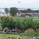 Ny Gårdsleilighet I Nevlunghavn Leilighet *