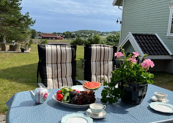 Ny Gardsleilighet I Nevlunghavn *