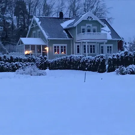 Ny Gårdsleilighet I Nevlunghavn